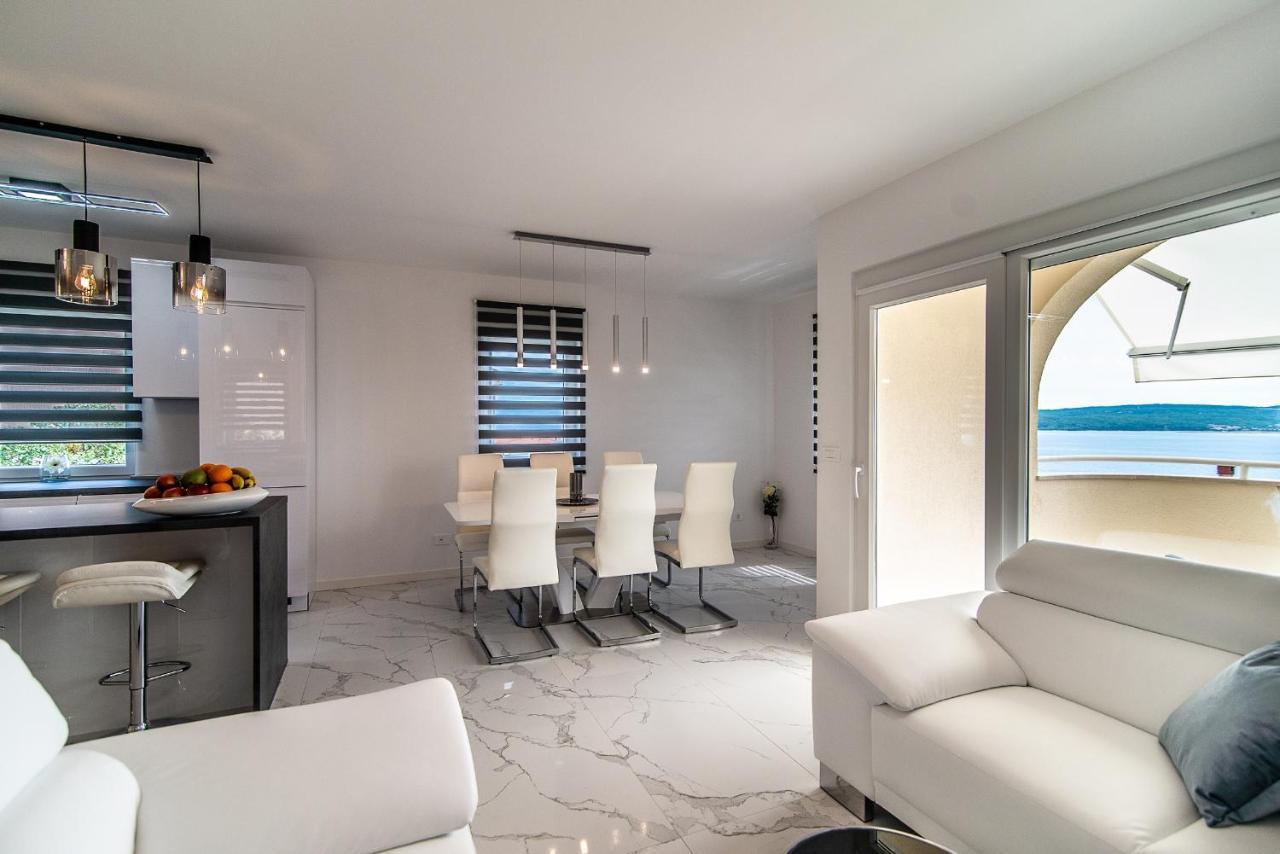 Luxury Apartment Queens Dramalj Exterior photo
